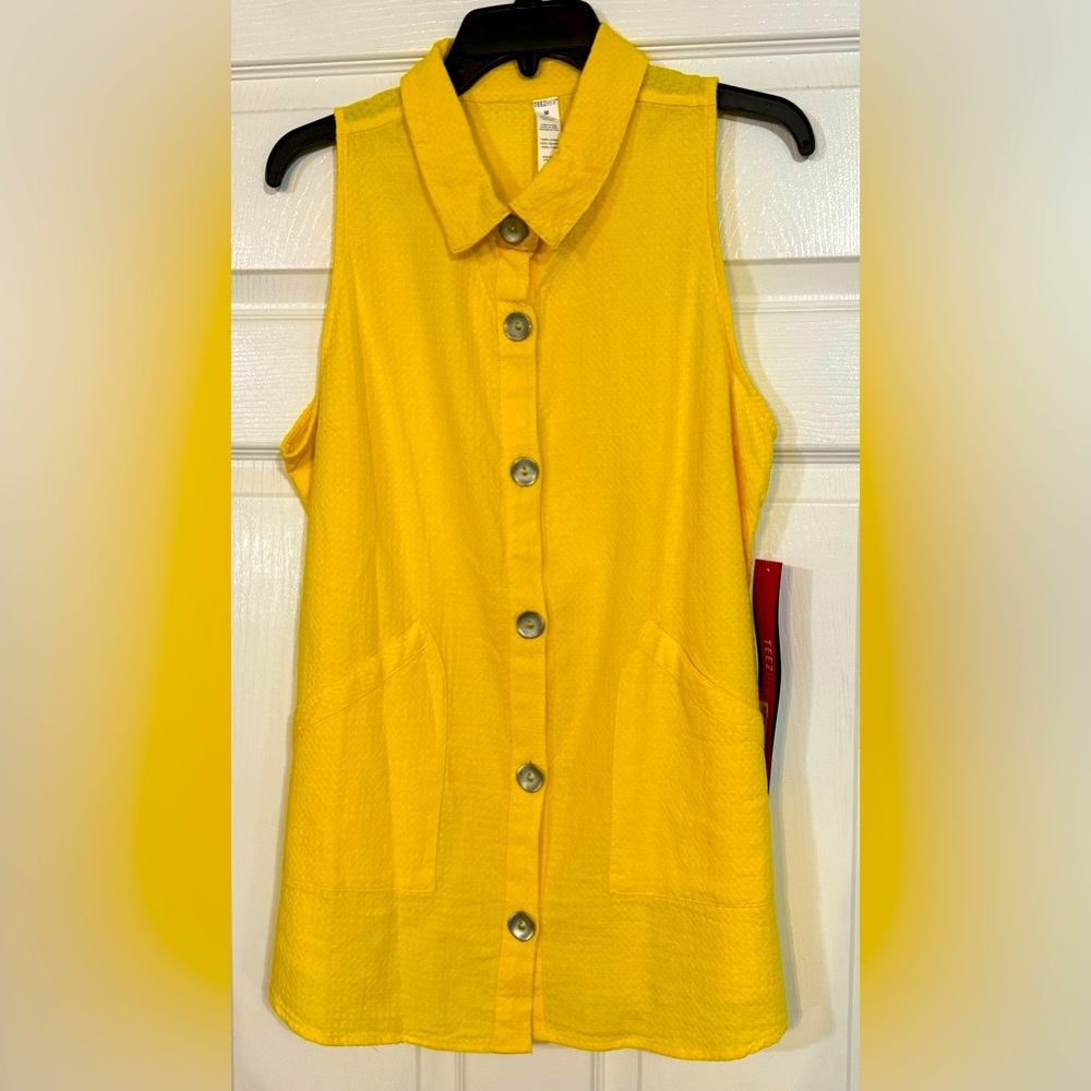 NWT Teezher Blouse Size MED Vibrant Yellow Color Sleeveless 100%cotton